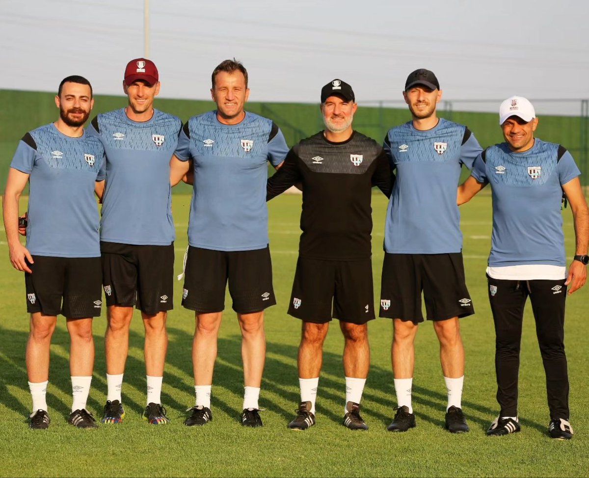 socceranalyst35's tweet photo. @Bandirmaspor hayırlısı olsun inşallah 🤲 https://t.co/0XtpsHONxY