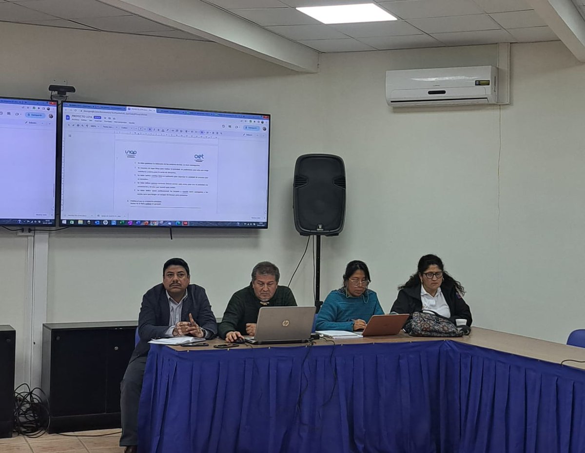 ProfesionalUNAP's tweet photo. Como Oficina de Egresados y Titulados de la #UNAP, participamos en asamblea extraordinaria en compañía de socios de la Red #ProUNAP, con miras a concretar y definir acuerdos que fortalezcan el trabajo conjunto 🤝

#ProfesionalesUNAP https://t.co/9mXuclPcpO