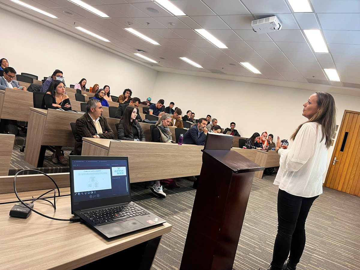 💥¡Bienvenida estudiantes de posgrados FIGRI!, gracias por escogernos como su casa de estudios para continuar su formación académica🤓 <a href="/OrdonezGonzalo/">Gonzalo Ordonez-Matamoros</a> <a href="/FIGRIEscuelaRI/">Escuela de Relaciones Internacionales</a> <a href="/EscuelaGobFigri/">Escuela de Gobierno FIGRI</a> <a href="/FIGRI_EFNI/">Escuela de Finanzas & Negocios Internacionales</a> <a href="/UExternado/">U.Externado</a>