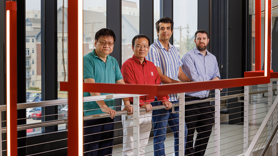 .@NebEngineering gets a big boost! 💪 a team of Husker engineers is awarded the Department of Defense's Research Collaboration Competition DEPSCoR Awards for the 2022 fiscal year. #DODAwards #DEPSCOR #UNL #Huskers #Research ow.ly/I2n450PnSIm