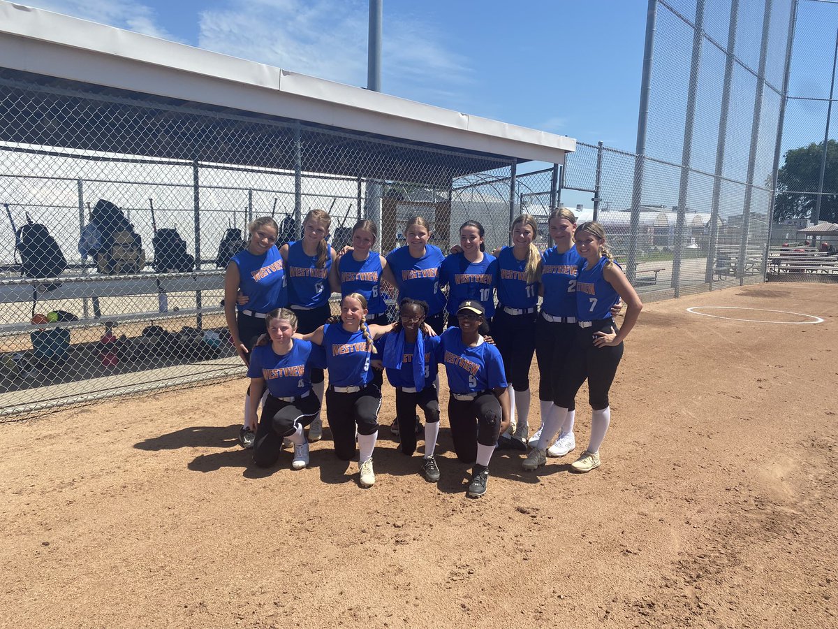 Won Game 1 at Freshmen State against Bellevue West 6-4. Game 2 tomorrow at 9:30 against Millard South Blue. 💙🧡🥎