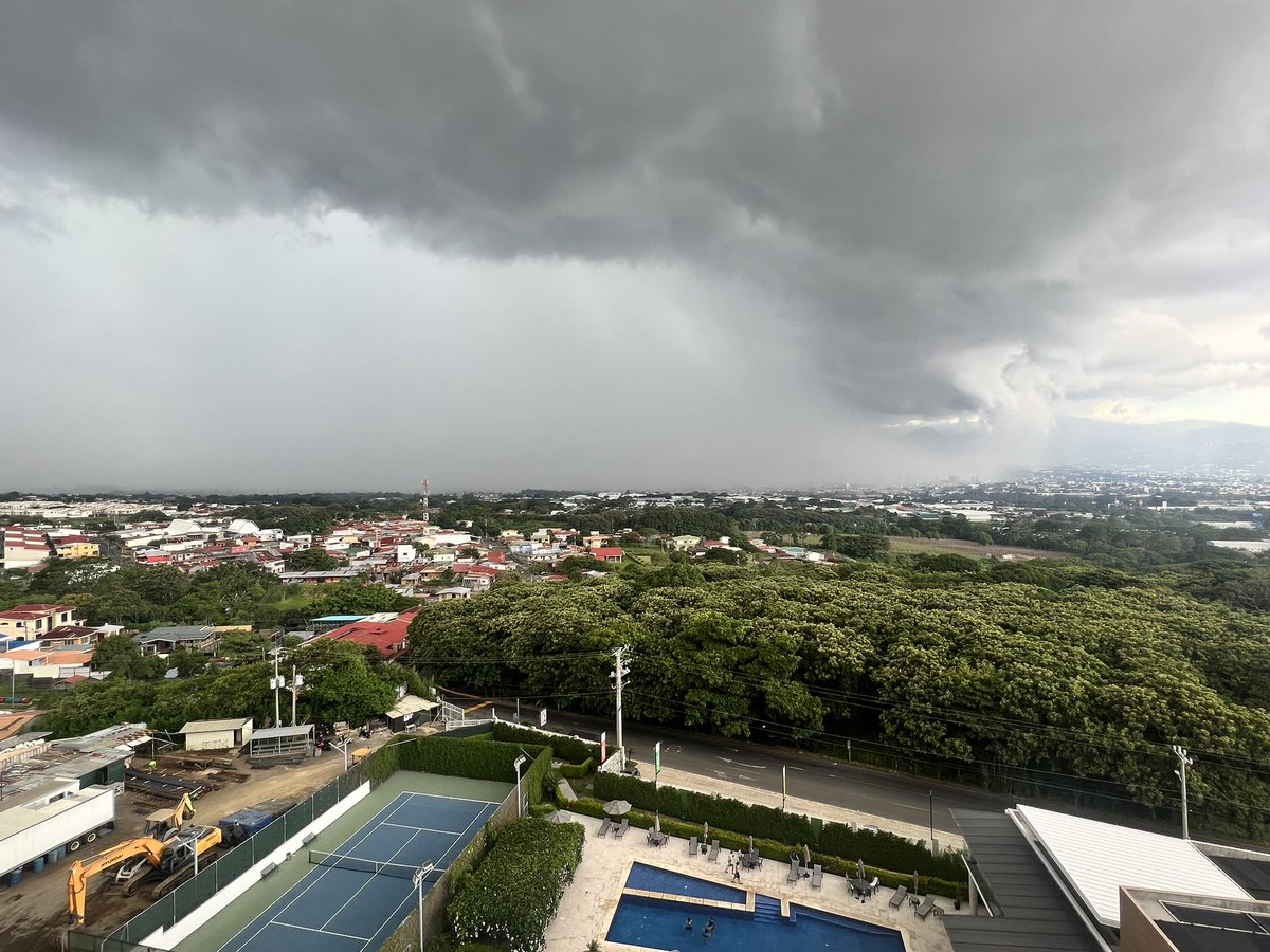 ALN024's tweet image. échate una tormentilla