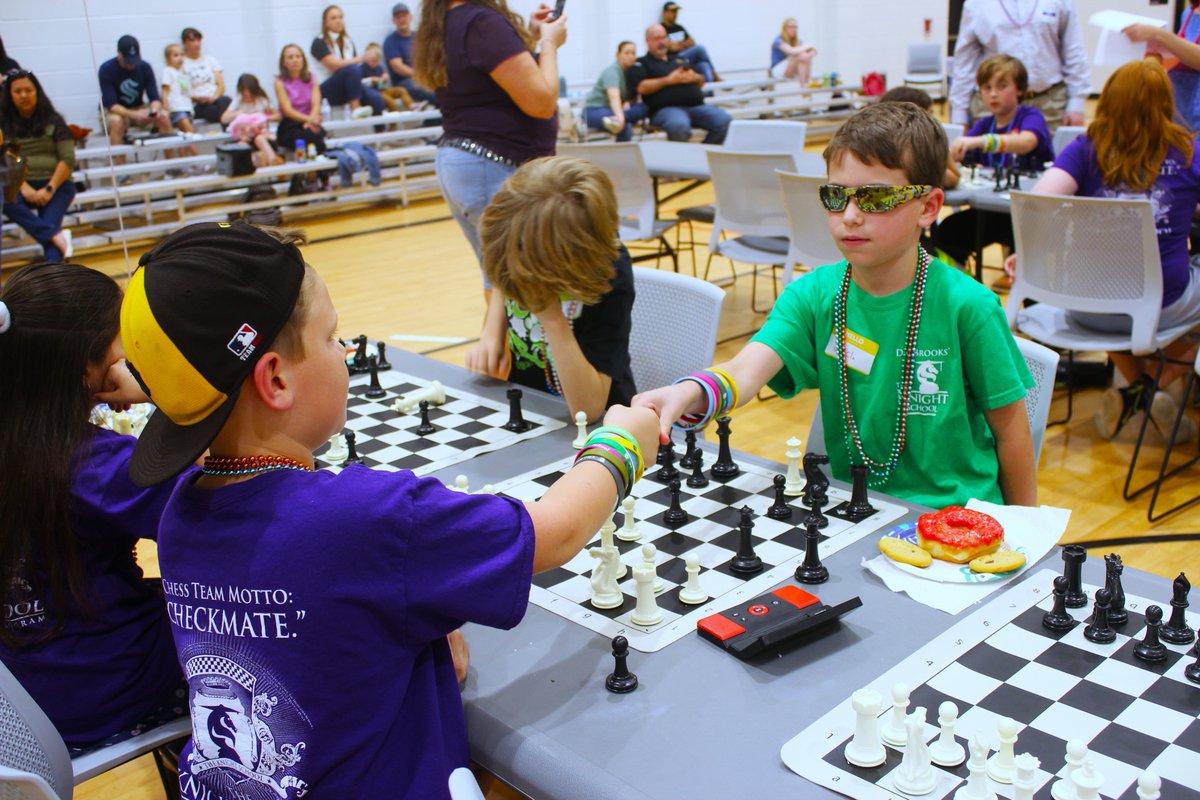 This #TKS genius knows that the coolest kids have #GoodSportsmanship. #coolkids #chessforkids #chessclasses #afterschoolprograms #afterschoolactivities