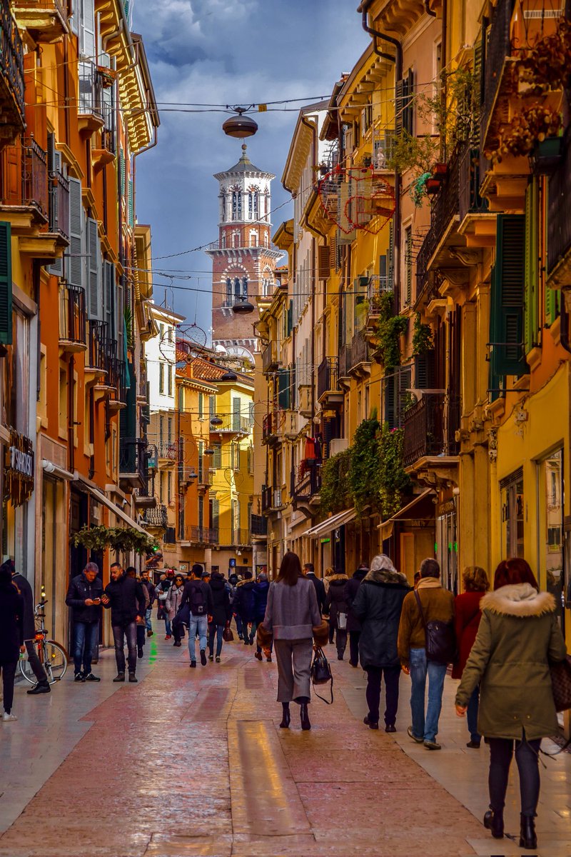 Travelingossip's tweet photo. Venture to the romantic city of #Verona, Italy. Best known as the setting for Shakespeare's "Romeo and Juliet", Verona boasts a well-preserved ancient Roman amphitheater, charming piazzas, and enchanting architecture. 🇮🇹❤️ #Travel #CityExploration #ItalianAdventures https://t.co/J0FKvKIVNK