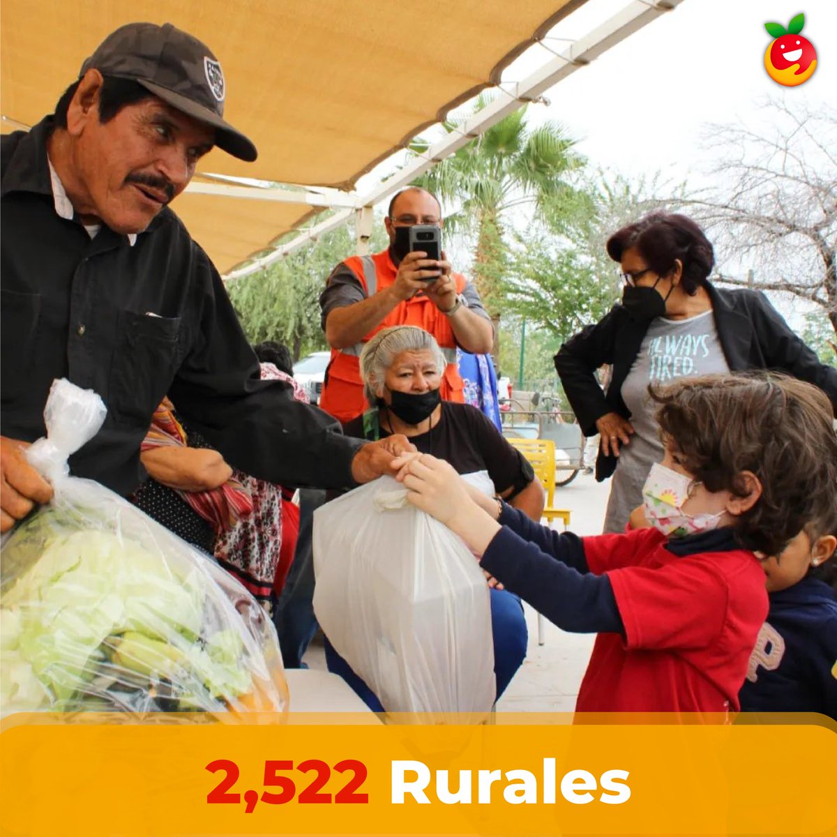 Red_BAMX's tweet photo. ¿Sabías qué atendemos comunidades urbanas y rurales? 🏡
.
Tan solo en el 2022 logramos atender 5,088 y vamos por más 🙌
.
#NosLlenaAlimentar #RedBAMX #RedBAMXAlimenta #AlimentamosaMexico https://t.co/Lj8OoRyFTi
