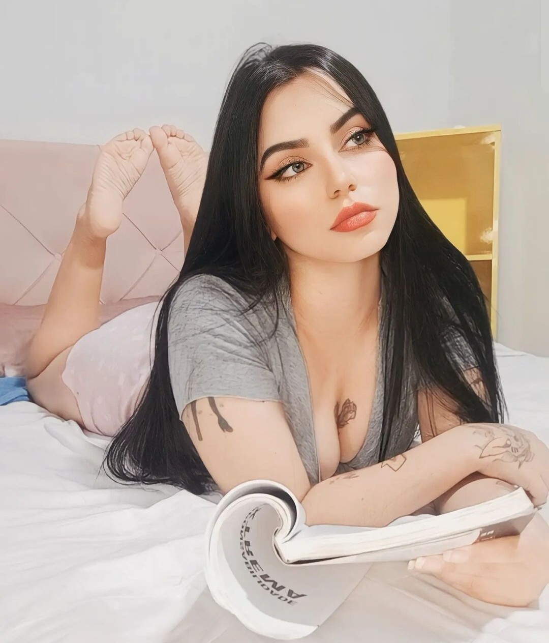 Fake Tumblr on X: Bianca Alves (Abortate) t.cogKzxFHz0Dd  X