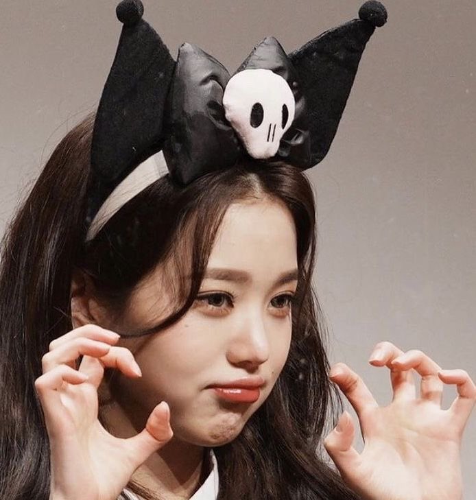 cherrygleam's tweet photo. a tinyspo thread bc its my new obsession 

🏷️ edtwt thinspo bonespo sweetspo tinyspo anatwt miatwt https://t.co/PcHEEG4pfw
