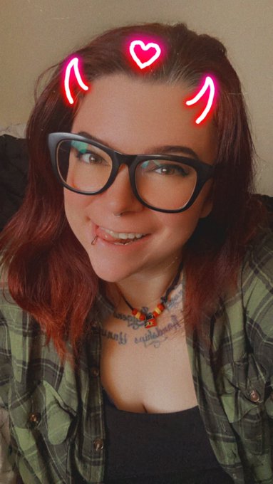 尺卄乇ᗪᗪᎶ卄ㄖ丂ㄒ🌺 - Signed up for CNA classes!❤️🥹 https://t.co/6V917tH7jR