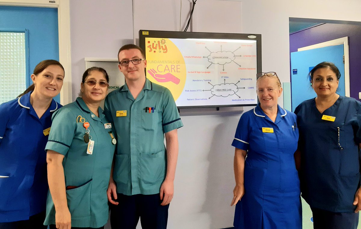EssieLi2020's tweet image. Meet @kierannn_98 the creator &amp;amp; developer of the amazing digital comms screen on @LGSWB @SWBHnhs Kieran communicates with patients/families/colleagues proactively, to find out the info most useful to everyone to feature on the screen every month 👍 #FundanentalsofCare