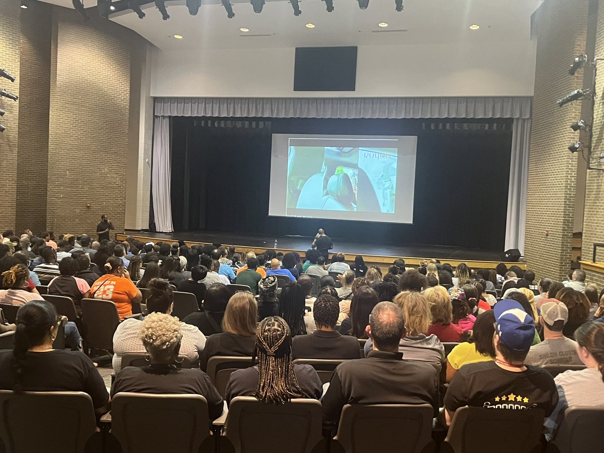ShilohGenerals's tweet photo. “Every kid is one caring adult away from a success story. Be that caring adult.” These words of wisdom from author/ speaker @RJMotivates kicked off our Fri. in the cluster, & we all left ready to #BuildBridges to do just that. Mr. Jackson: A big #GeneralsSalute from our cluster! https://t.co/iNq93q2z55