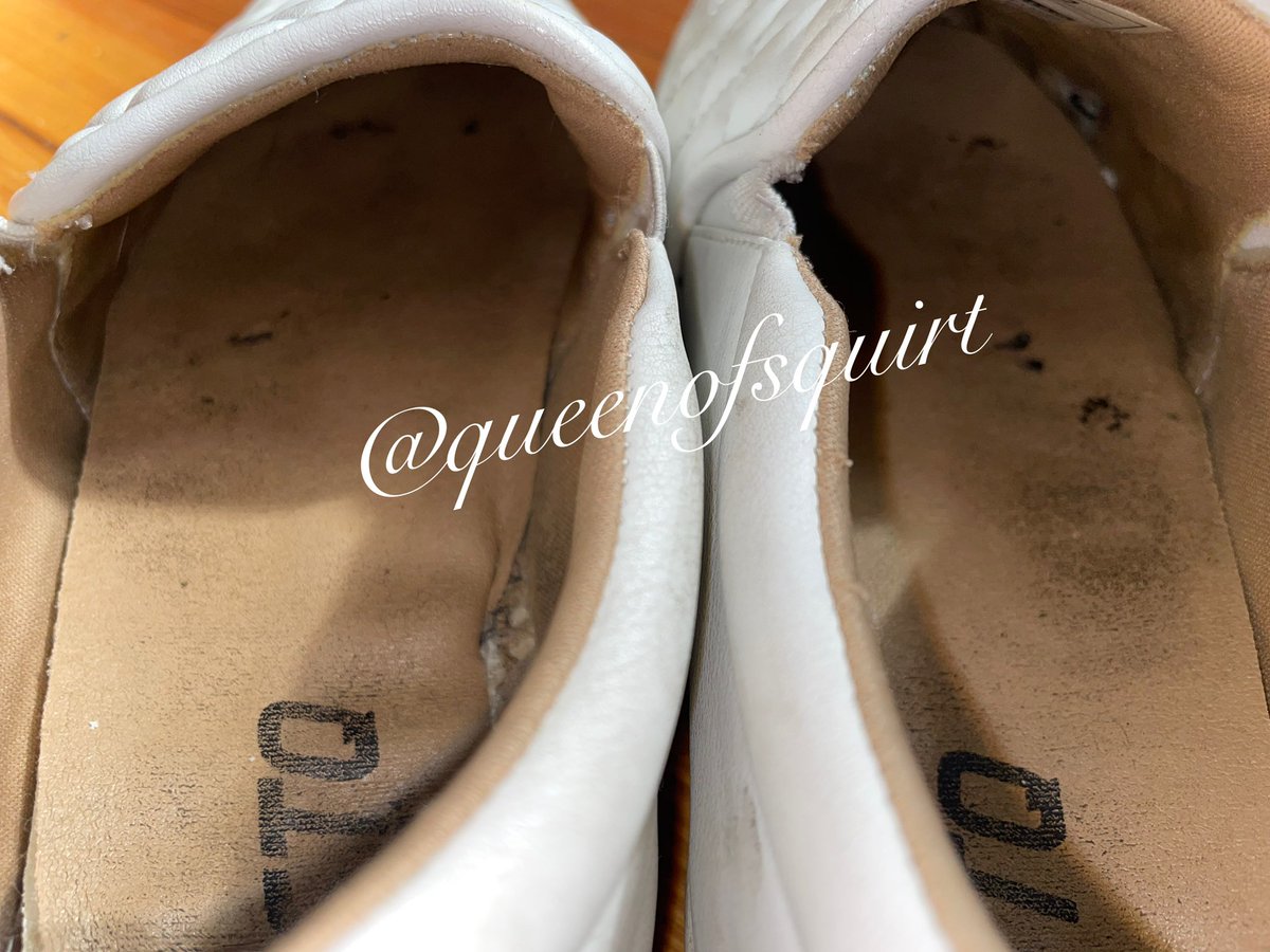 queenofsquirt_2's tweet photo. $60 - free U.S. shipping 

used shoes • toe jam • foot boys • losers only https://t.co/U2qMyYFd8N