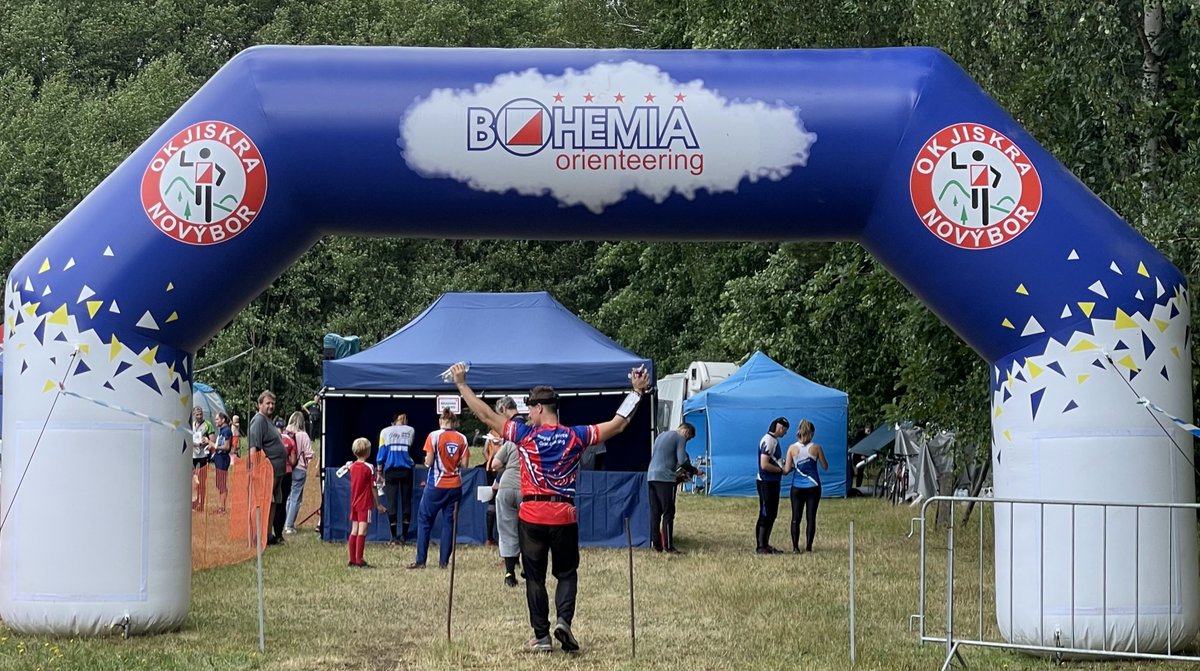 RAFOrienteering's tweet photo. Stage 3 of the #bohemiaorienteering 2023 successfully completed. During the day the RAF #Orienteers tackled a 3km "sprint" technical race within woodland and then in the evening, completed a shorter 1km microsprint race around a #Czech park with controls as little as 10m apart. https://t.co/BhD40r8XfN