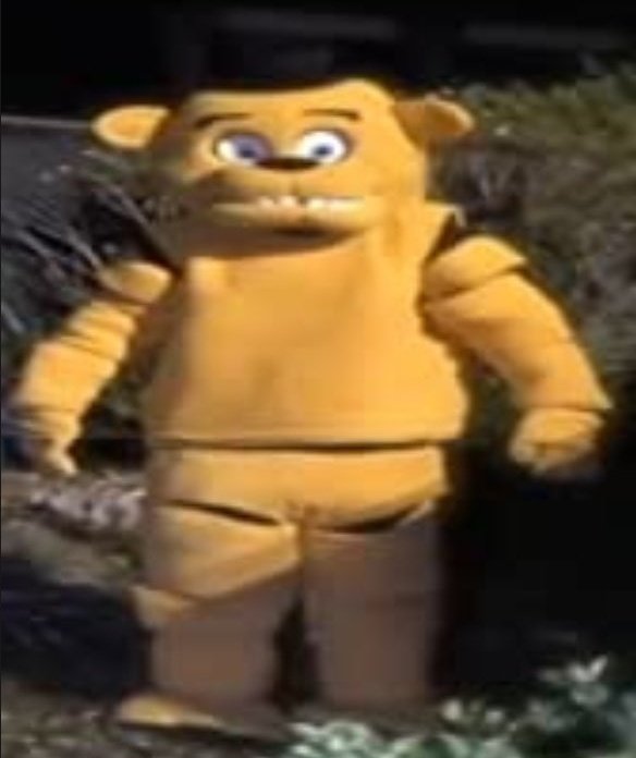 Razzbowski's tweet photo. "how do you do, fellow animatronics?" https://t.co/YRsWWX67CM