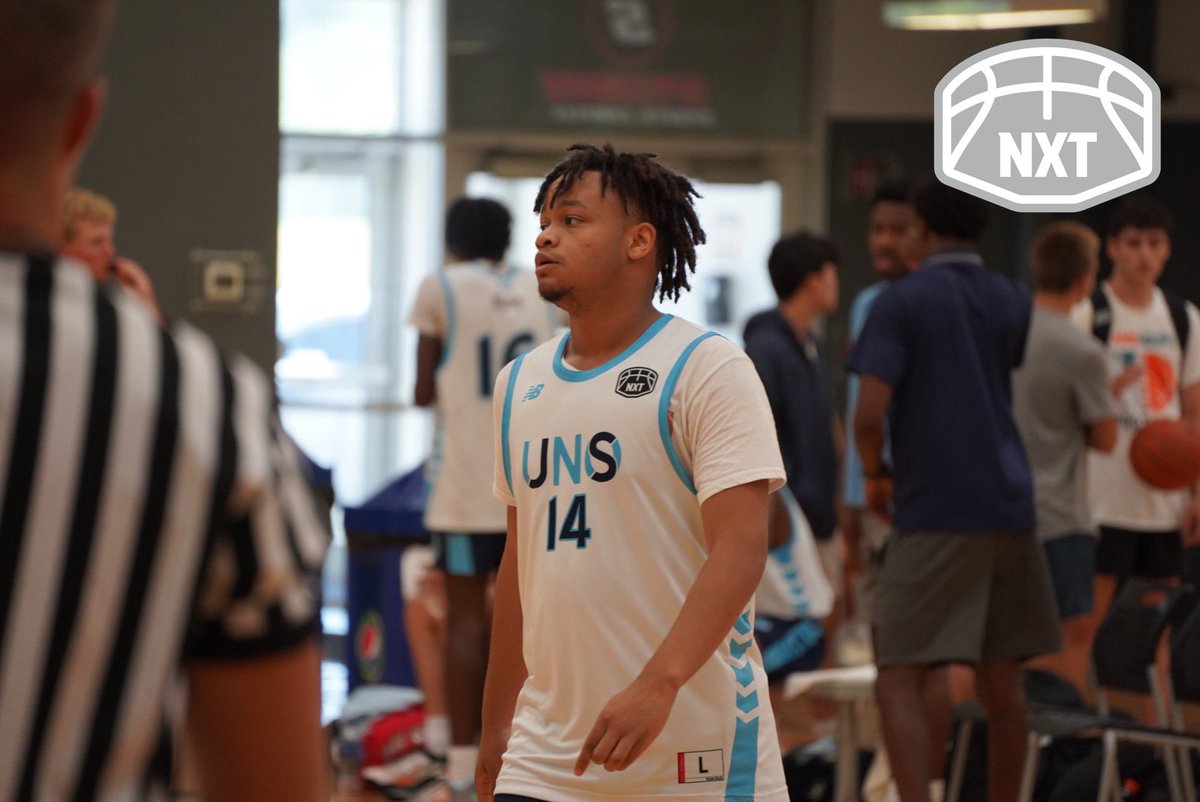 Love watching how much downhill rim pressure this @J_UNO_ELITE team is able to generate. 

2025s Ja’den Stiggers, Ken'Tarius Hamilton, Kalen Williamson and Justin Sauls all doing a tremendous job. 

Have their team up 38-17 early in the second half. 

<a href="/NXTPROTX/">NXTPRO Texas</a>