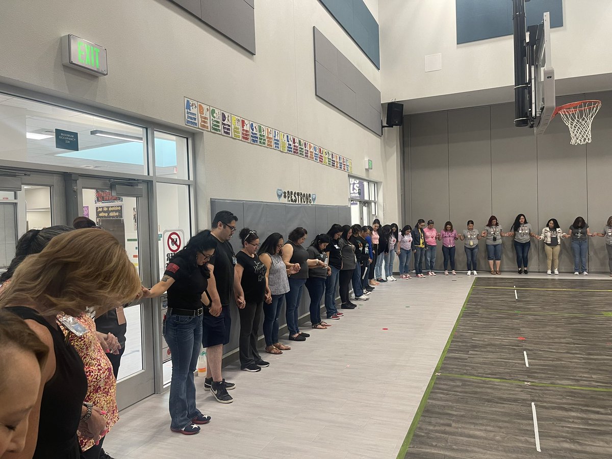 NGuereque_CTES's tweet photo. A family that prays together, stays together❤️. Our traditional CTE family prayer! Putting this school year 23-24 in God’s hands and believing for another cactastic year 🌵@CTrails_ES! With God anything is possible. #CactusMakesPerfect #TeamSISD https://t.co/2y1DfzCWXP