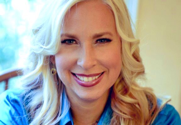 garymantz's tweet image. Kelly Sullivan Walden visits with Mantz and Mitchell again on Saturday. Tune in to the power of your dreams! 1150 KKNW Seattle and 1150kknw.com 🛌😵‍💫🫣🤭😃