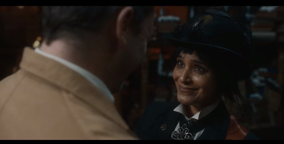 То, как Вельз смотрит на Гавриила >>>>> все остальное 

#GoodOmens2 #goodomens