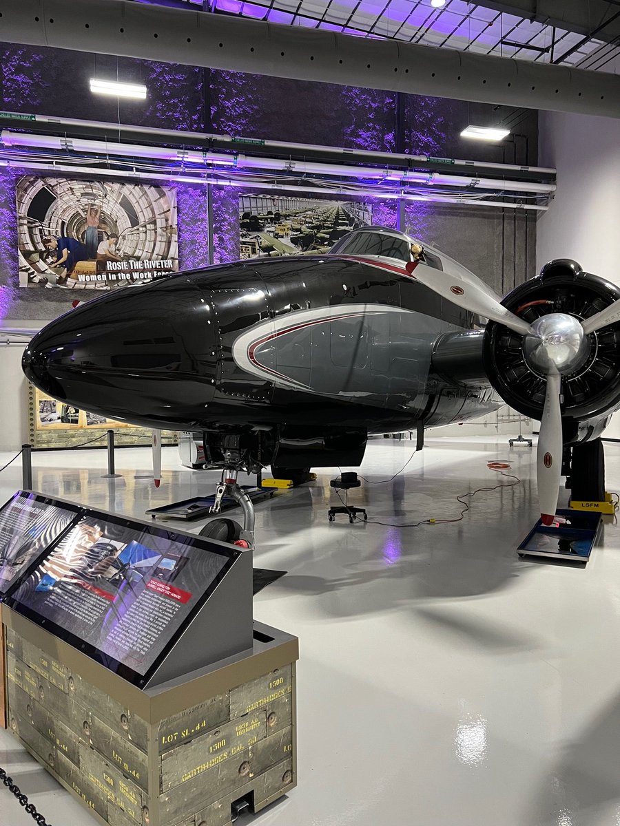 luisger's tweet photo. #culturalfriday (@ Lone Star Flight Museum in Houston, TX) https://t.co/XxfGUxAOSs https://t.co/joQXFvdBPc