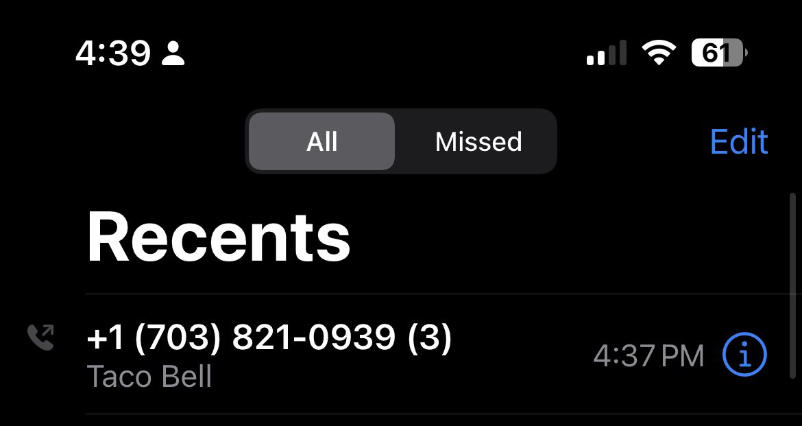 Jessasaurus1210's tweet photo. @tacobellcare Im so upset. I’m having an awful day. I went to Taco Bell for a binging pick me up. I’m missing a nachos bell grande from a $29 order!Now nobody is answering the phone when I call to get a refund. I’m 20 mins away and not driving back. #RefundMe #AnswerThePhone https://t.co/iFHG04gv51
