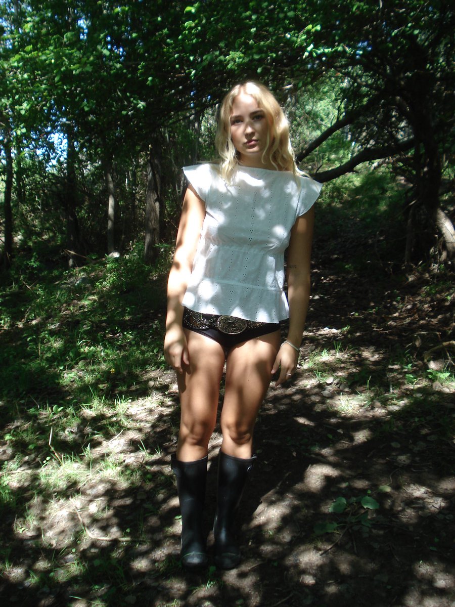 mimi bay (@hiimmimib) on Twitter photo 