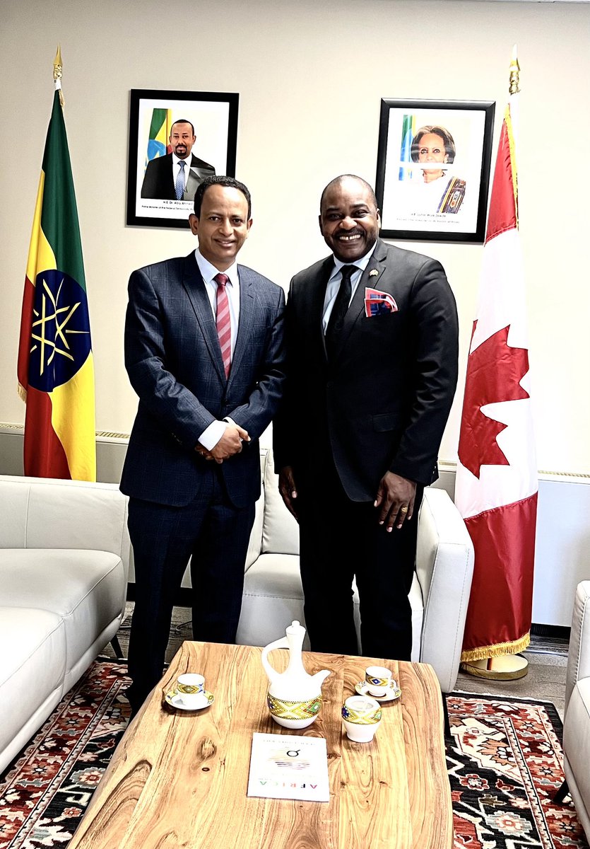 Mon départ pour Addis approche, où Siège ⁦<a href="/_AfricanUnion/">African Union</a>⁩ . Hier j’ai fait une visite de courtoisie à l’Ambassade d’Ethiopie au Canada. ⁦<a href="/fitsumaregaa/">Fitsum Arega</a>⁩ m’a reçu avec élégance, Merci M l’Ambassadeur pour l’hospitalité.