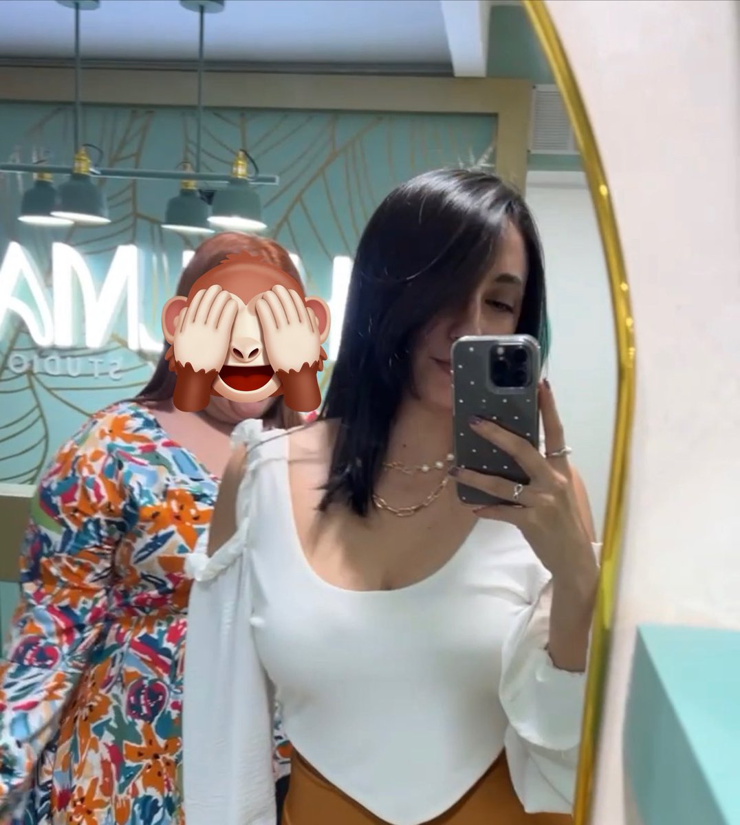 K_Martell02's tweet photo. @MilenaContrers @DanieMg $8 las puntitas y $12 corte con estilo y me ha crecido INCREÍBLE. Tengo pruebas y cero dudas jaja https://t.co/aYsDVD8AWD