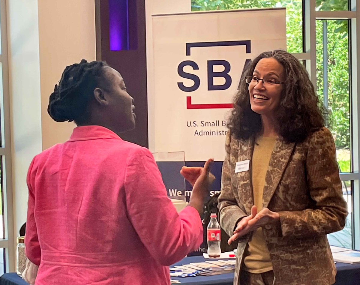 SBA_Tennessee's tweet photo. 🌟Shoutout to @SBA_Tennessee's Jacqueline Merritt for her invaluable support @ 2nd Annual Powerhouse Pitches &amp; Panels! 🙌🏽🗣️ Her dedication in providing one-on-one assistance was truly exceptional. Big thanks to sponsors @lipscomb, @Republic_Bank, @studiobanknash, @FirstHorizonBnk https://t.co/qbSrGtP9F6
