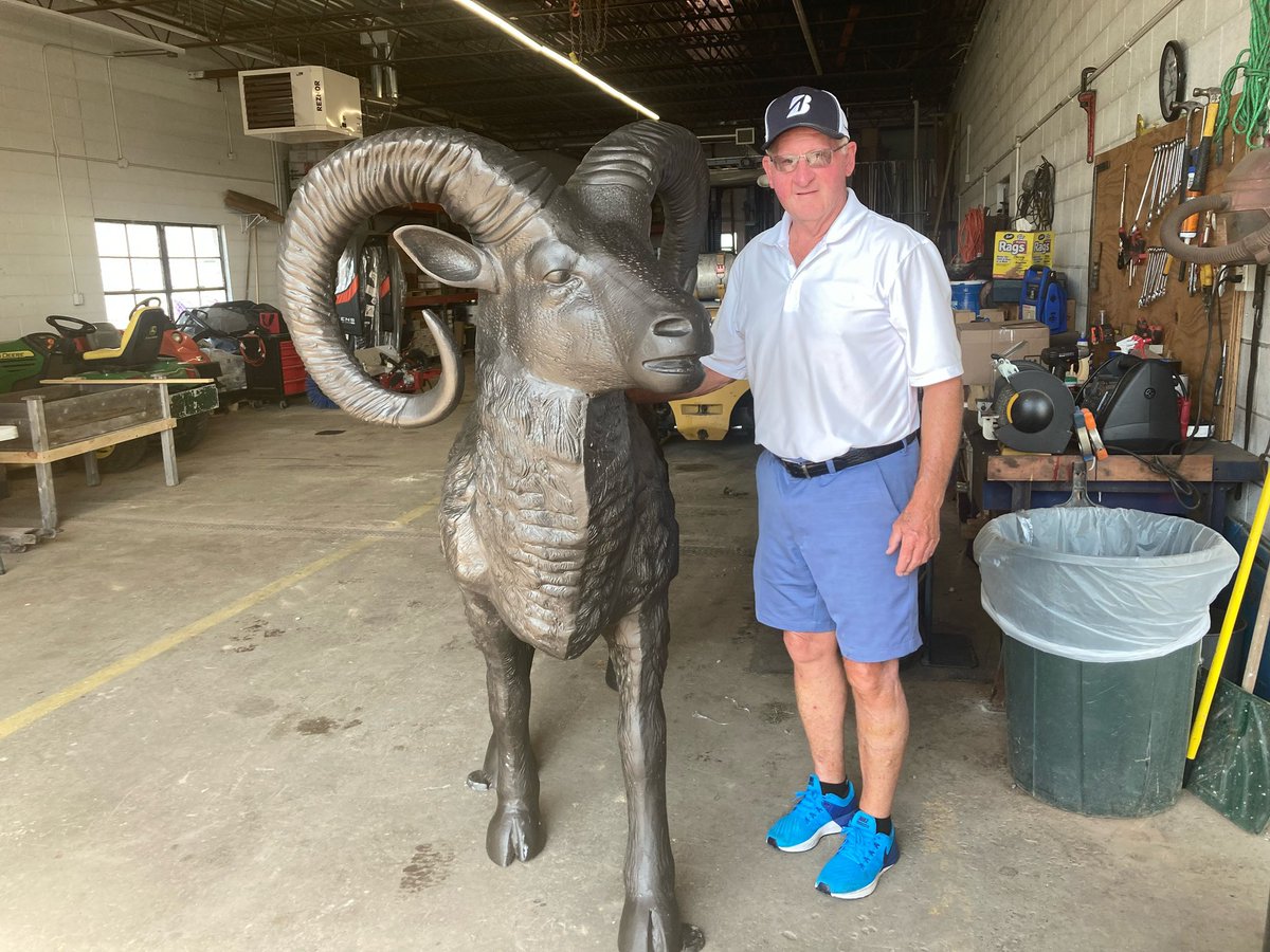 home_rh's tweet photo. New Ram Has Arrived for the outside of Roy-Hart HS.
Great Alumni! Thank you for your Support!
Go RAMS! #ProudRams https://t.co/hkeVZXVtvh