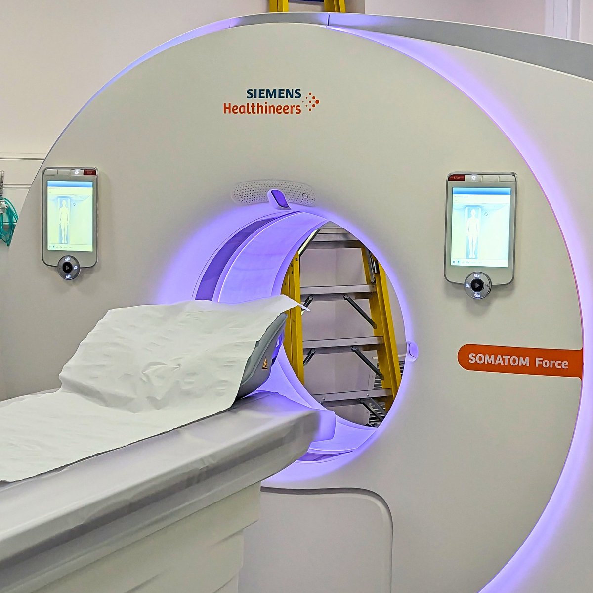 UHNM IMAGING tweet media