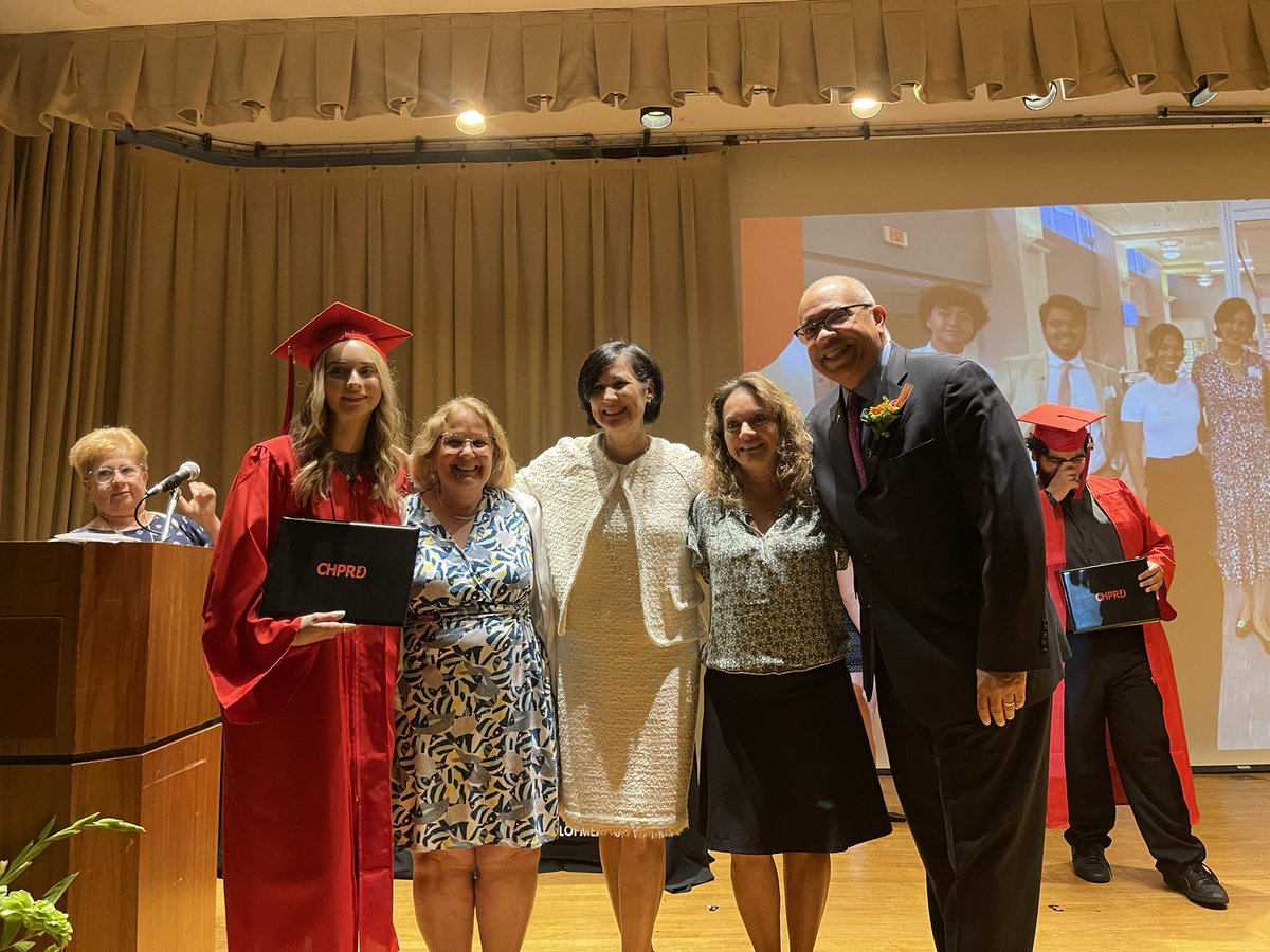 Isabel Cabrera tweet media