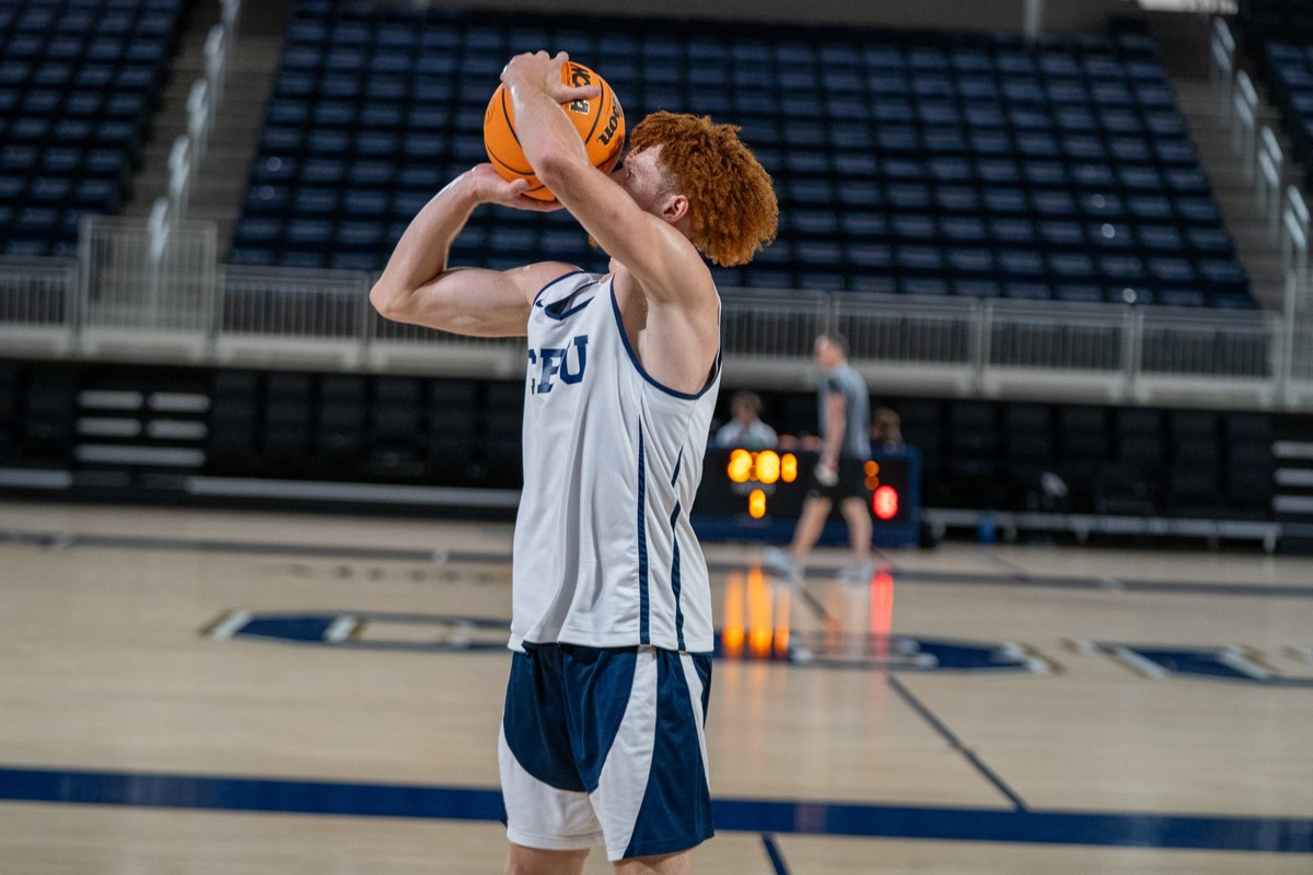 CBUmbb's tweet photo. No stone left unturned. 😤💪

#LanceUp⚔️ https://t.co/ipxWdLie6E
