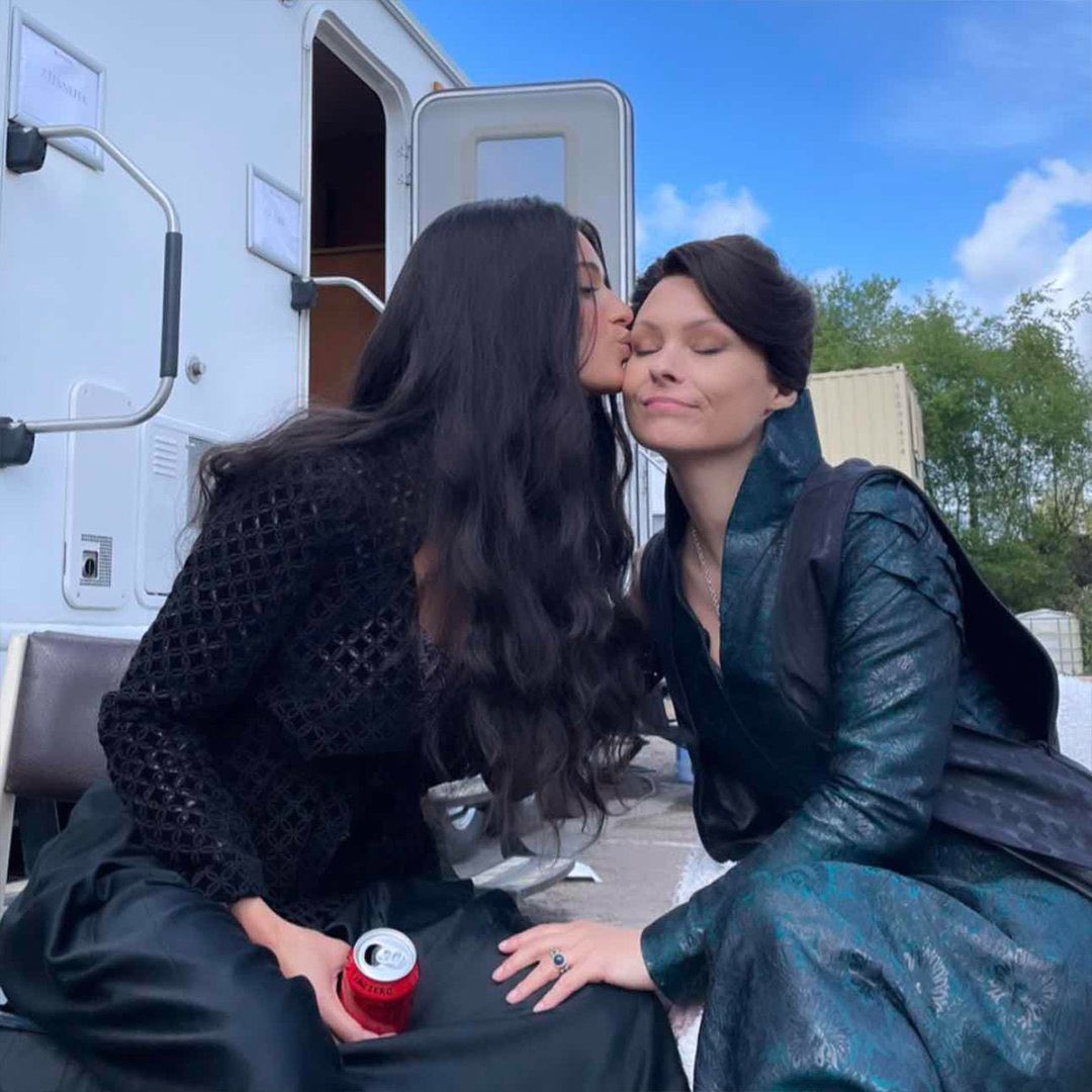 giselleb1234's tweet photo. Love these two mother and daughter duos🥹🙌🏽 #TheWitcher #AnyaChalotra #freyaallen #myannaburing https://t.co/DiGMdhUa9p