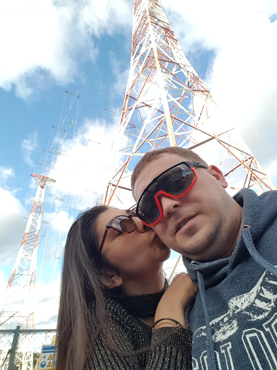 Romina_Golfam's tweet photo. Radiolove
#moosbrunn #shortwave https://t.co/kh4Hl7cNTK