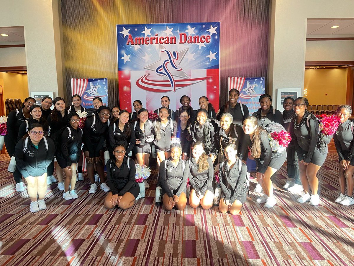 THERandleRoyals's tweet photo. Day Two in Dallas - the work doesn’t stop for our Royals! They’re working hard & we’re so proud of their determination & dedication to greatness! 💫 https://t.co/BHuCDqvnlW
