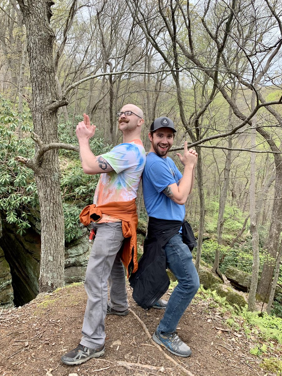 Episode 4: What’s a Friend? is up now 😊 interpersonal relationships rule our lives, how do you think about your friends? Hopefully you’re proud of them, because we are proud of you! How many best friends do each of you have? #podcast #podcaster 

open.spotify.com/episode/5ODatM…