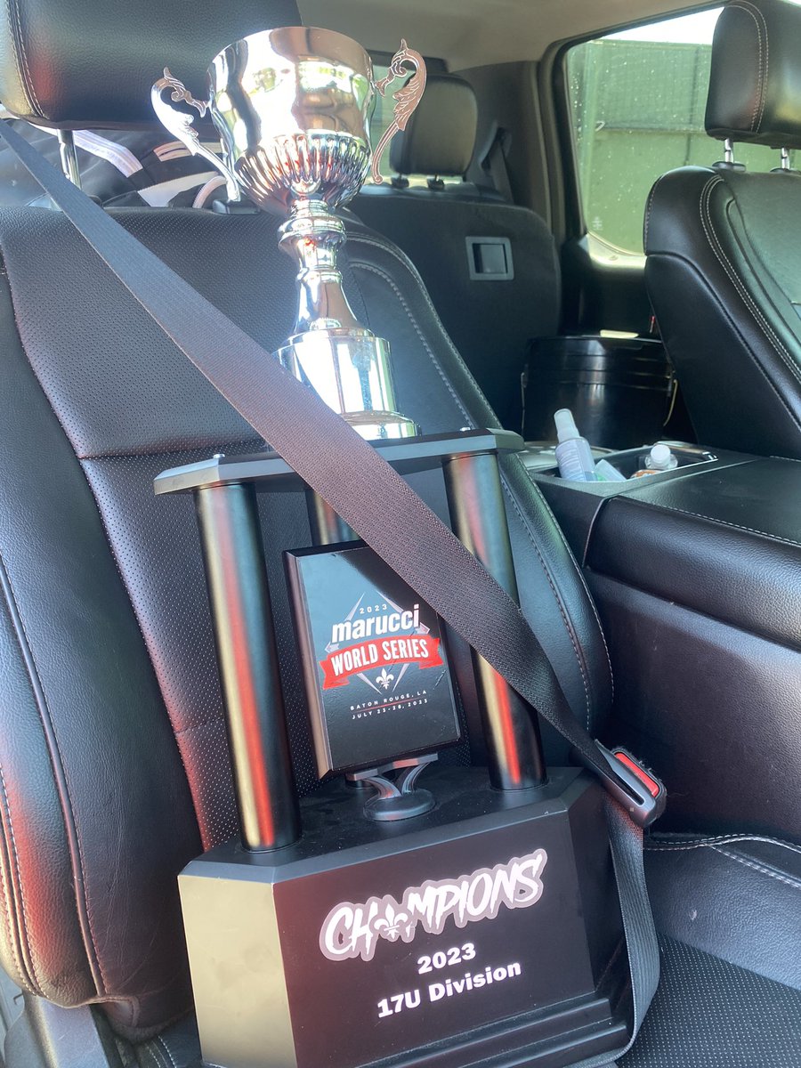 chris_schultea's tweet photo. Another incredible Marucci World Series put on by @MarucciDugout &amp; it’s entire crew.
This event is never taken for granted by the incredible hospitality shown to us all &amp; making this our home away from home. Thank you to @2DsportsLA for the coverage all week.
Safe travels to all https://t.co/5uvkLseJV6
