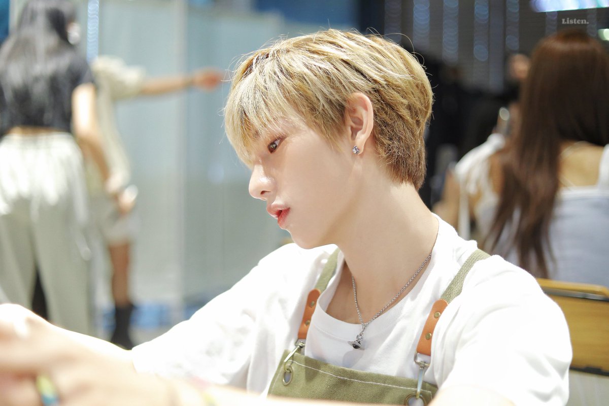 listen_sing's tweet photo. #소디엑 #씽 #XODIAC #SING #麥駿昇
@XODIAC_MEMBERS 

230723

카페 이벤트 HQ https://t.co/jCkPLsx39q