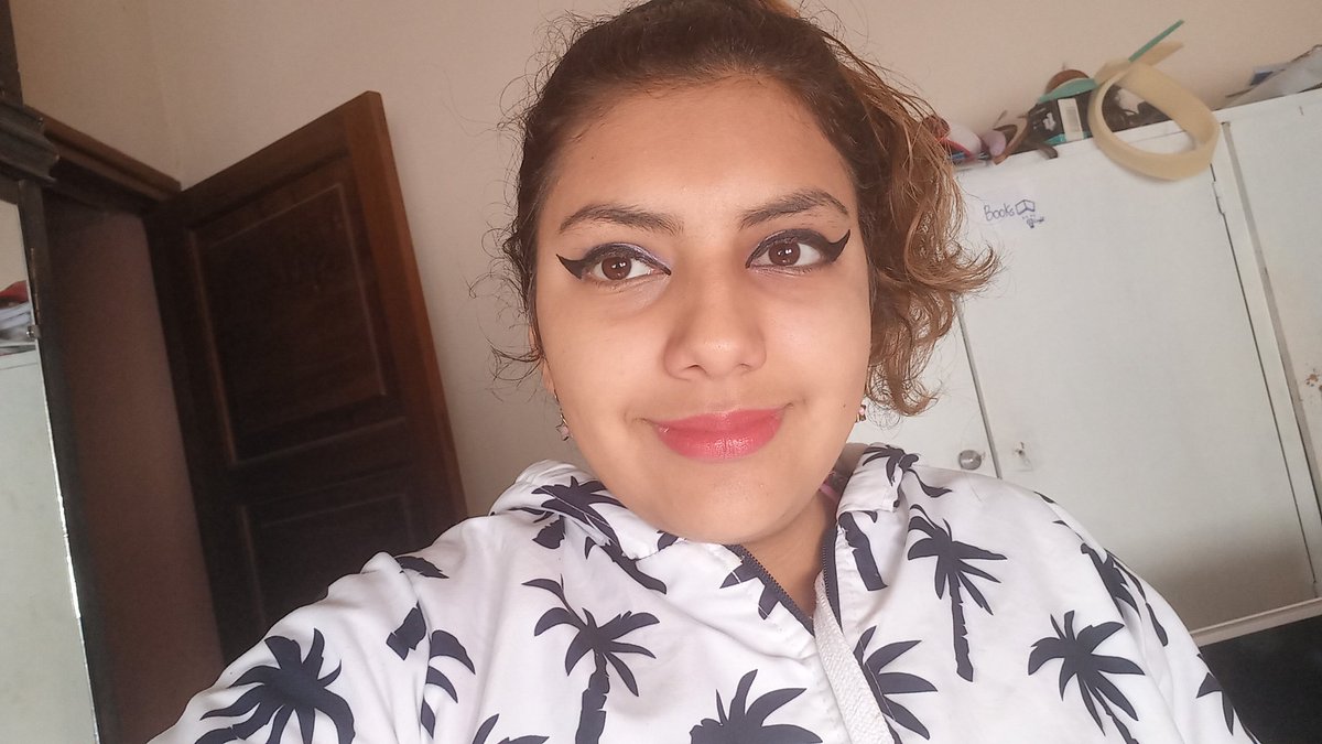 Solchiii25's tweet photo. #delineado 
#girlpower 
#sdv 
#SiguemeYTeSigo https://t.co/KiUNvJ16BY