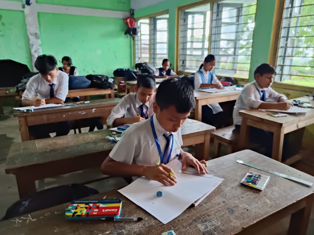 As a part of Global Tiger Day 2023 celebrations, paintings and essay competition was organised at Govt Secondary School, Wakro to give the students insights on wildlife and nature conservation. Students participated with enthusiasm in the events.