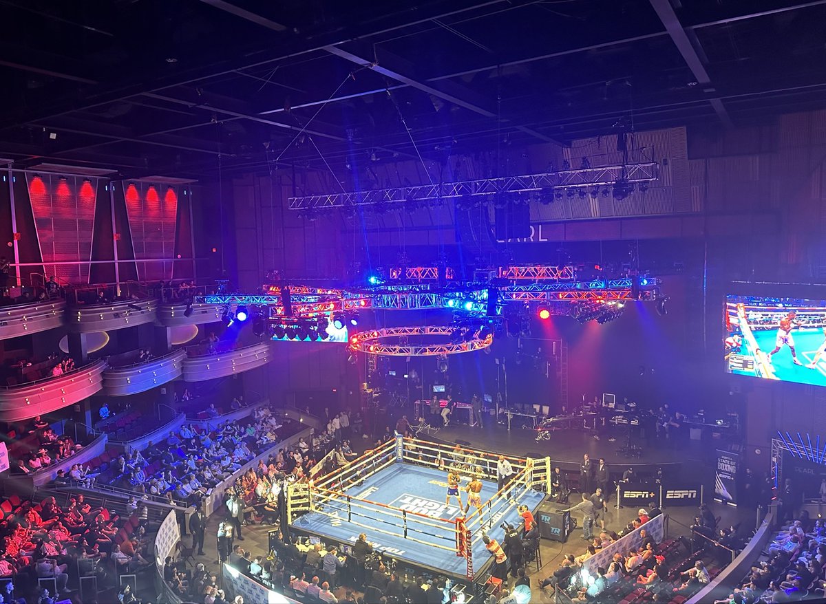 Great views and venue for #EstradaYudica make sure you tune in or pull up 🥊