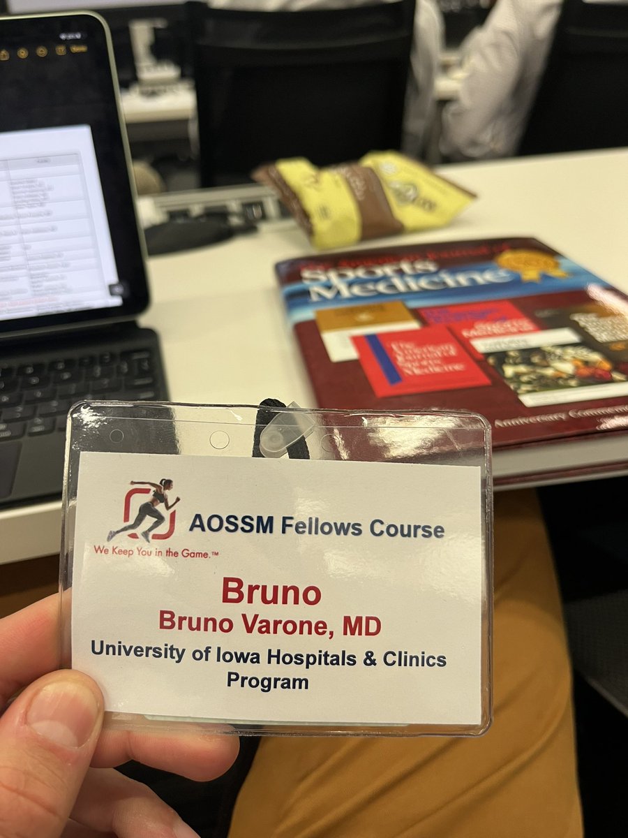 BrunoButturi's tweet photo. 2023 US Sports Medicine Fellow Course - AAOSM
.
1st intensive day of training on athletes injuries here at the American Academy of Orthopedic Surgeons headquarters (AAOS).
.
Getting a lot of knowledge straight from the big names of sports medicine. https://t.co/imoOWB2L3e