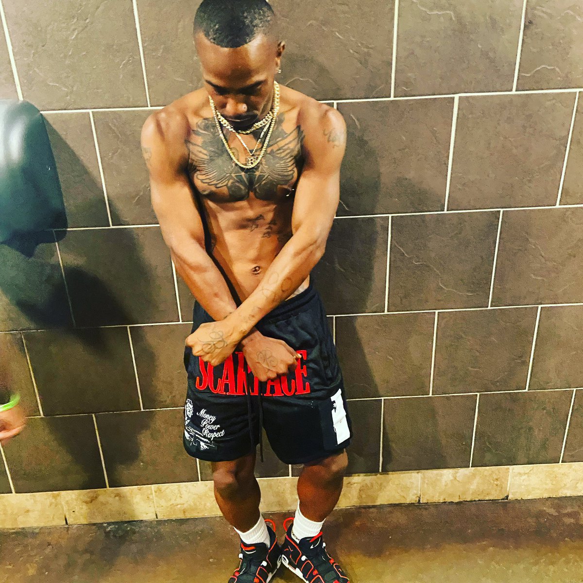 LEGENDARY P.STAR DAGGER BANKS (@pstar_dagger) on Twitter photo 