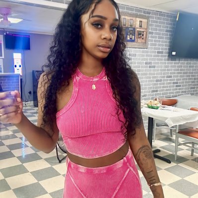 __EboneeHarris's tweet photo. #NewProfilePic https://t.co/1HwVNKQQRm