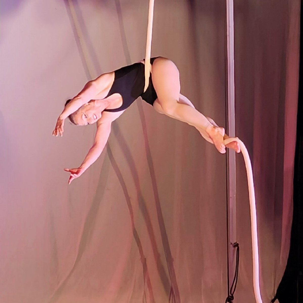 Who knew sopranos could fly? <a href="/fringePVD/">fringePVD</a> did, apparently. The great Elizabeth Wohl.