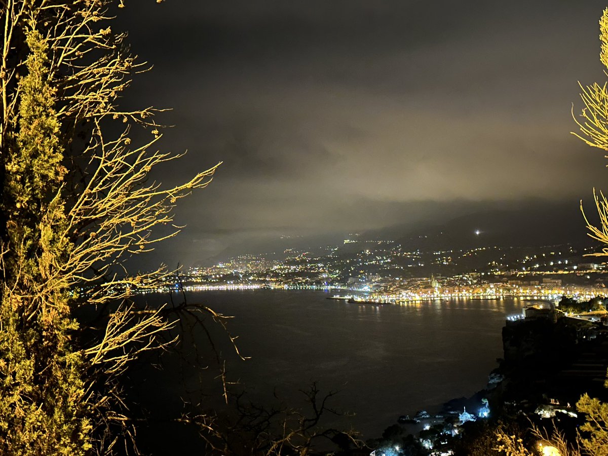 OuibuTv39149's tweet photo. Bahía de Mentón
Vista desde Mortola Superiore.
Imágenes @Analaucervantes
#CotedAzurFrance #menton #frenchriviera #analauracervantes #ouibutv #costazul #rivierafrancesa #costazurra https://t.co/KHGuaILWBv