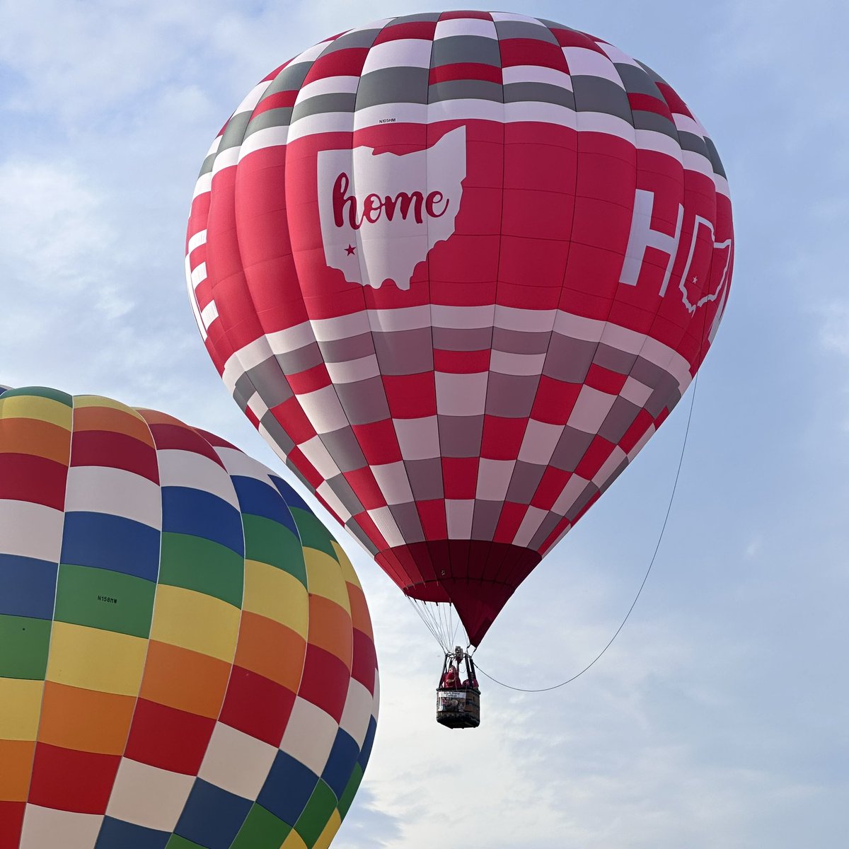 lesliefranke's tweet image. Friday Night Glow. 🏈

#hofballoonclassic #starkcounty #PFHOF23