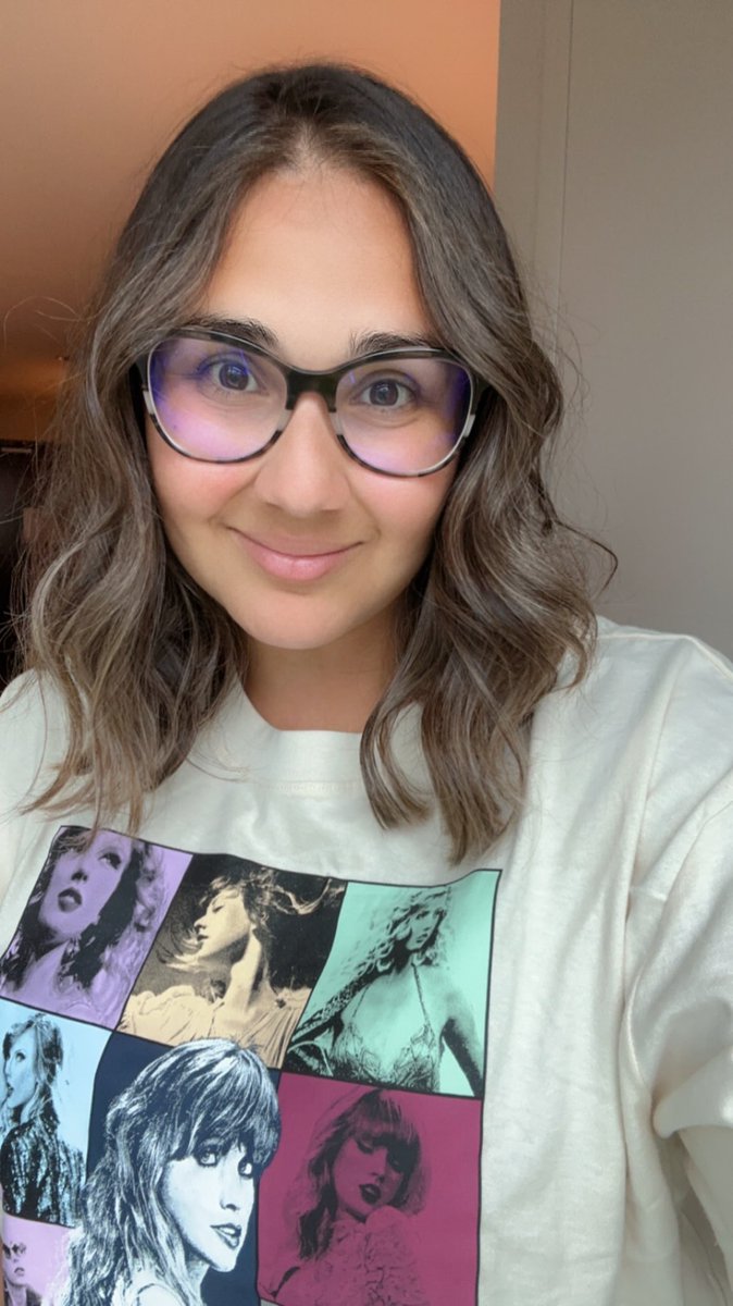 deannacreder's tweet photo. New hair. Who dis. https://t.co/C6HhttesMj