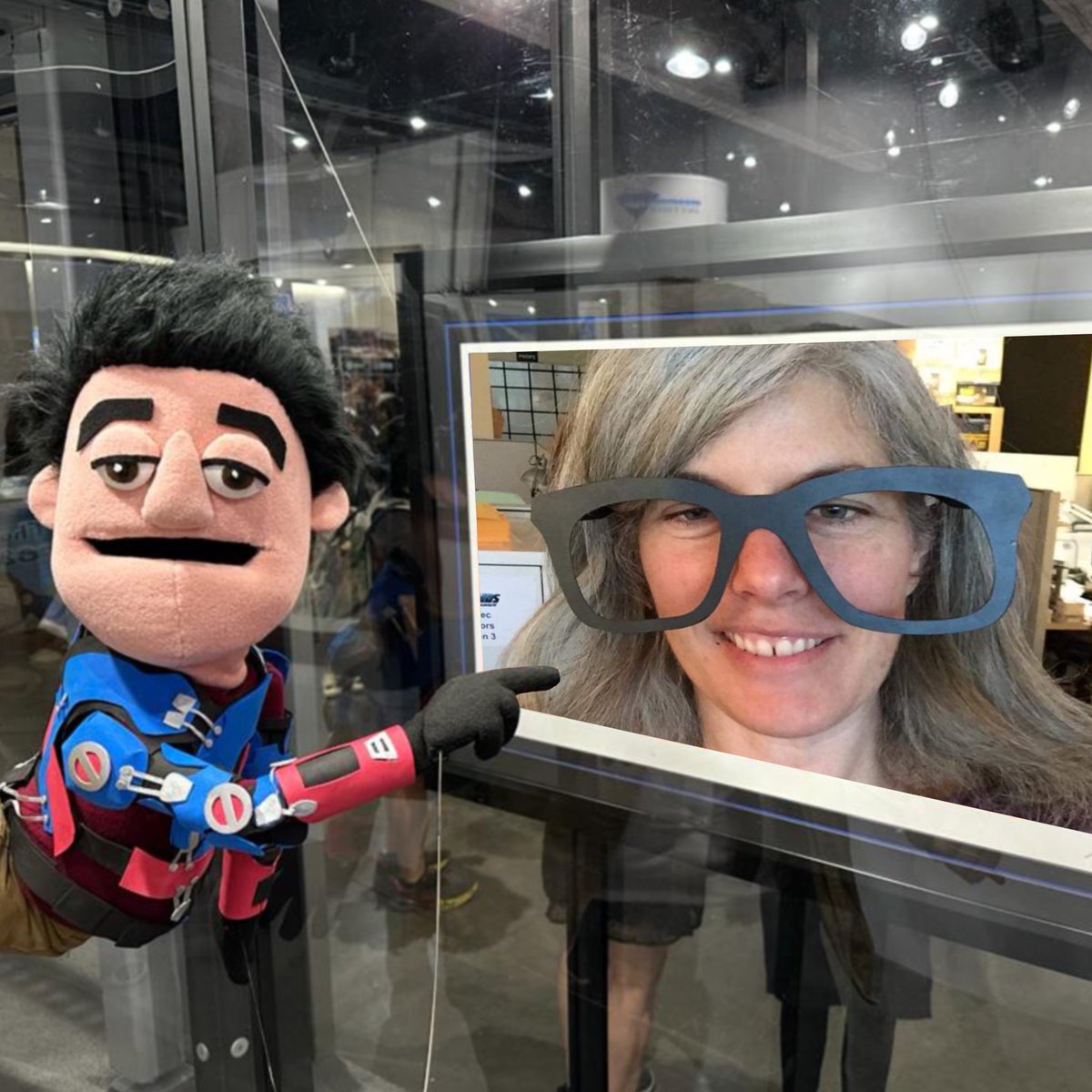 BONUS EPISODE! The one and only Tawny Darbyshire drops by for a free-wielding discussion of puppets, Muppets, Comic-con, and more. HUGE thanks again to Tawny for all the puppet help.  Check out Tawny’s incredible work from Legends and more on insta @tawnyblytheprops.