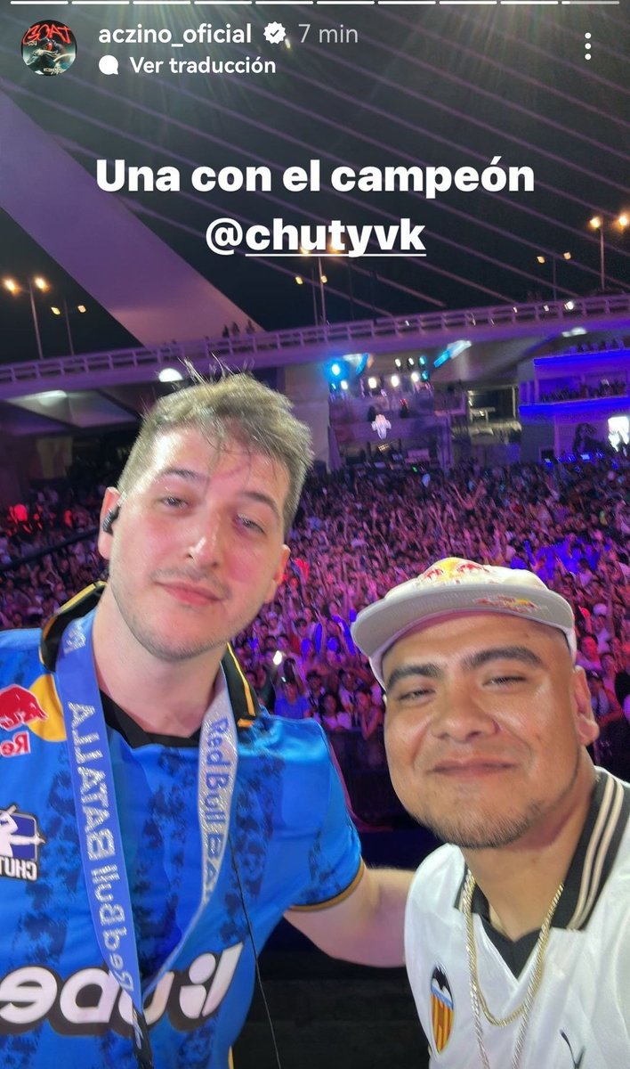 FreestyleMemes2's tweet photo. De nuevo juntos en la Red Bull Internacional. 🔥🇪🇸🇲🇽 https://t.co/KvNjqz9WU9