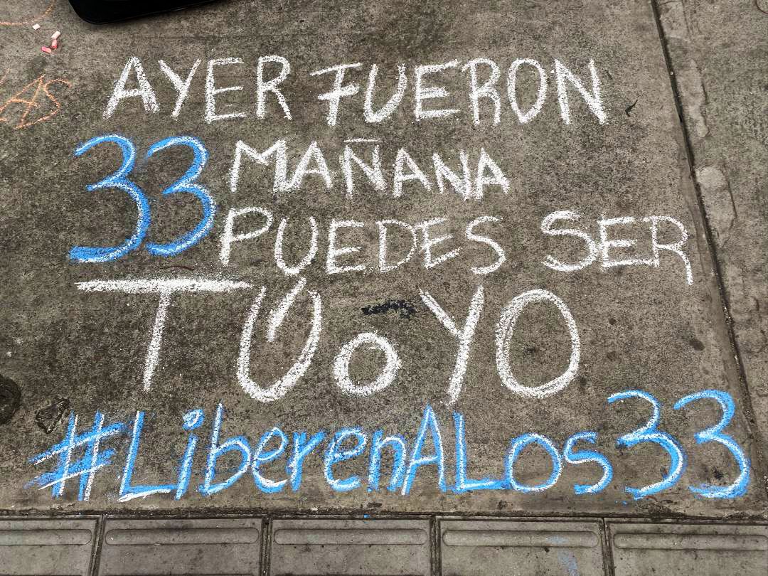 Hoy fue un sauna, mañana será una discoteca, luego será un plaza y al final vendrán a ver quién "parece gay" para llevarlo preso y extorsionarlo.

Exigimos al <a href="/MinPublicoVEN/">Ministerio Público venezolano</a> y al Fiscal <a href="/TarekWiliamSaab/">Tarek William Saab</a>: #JusticiaParaLos33